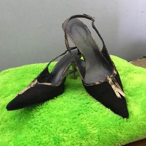 Two tone sling back